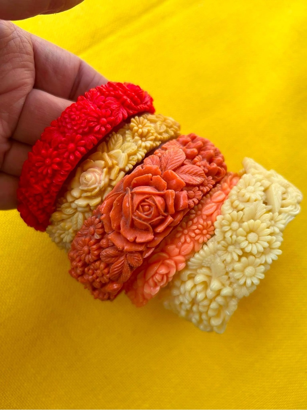 VIntage Lot of Celluloid floral Bangle Bracelet